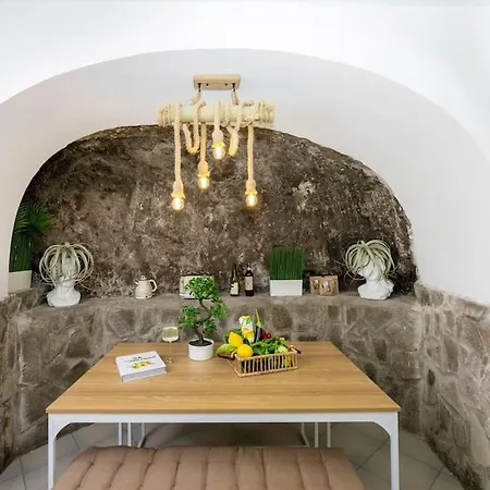 Апартаменти House On The Rock Позітано