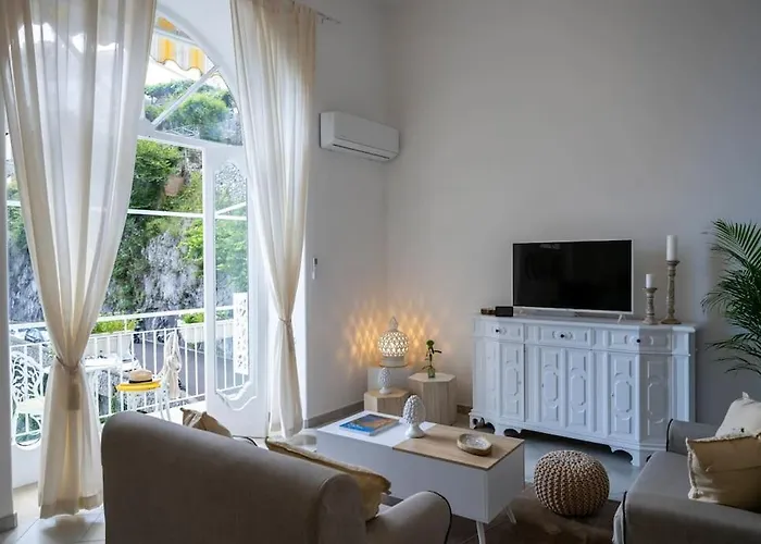 Апартаменти House On The Rock *