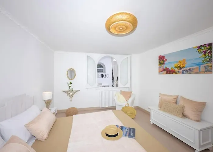 House On The Rock Апартаменти Позітано